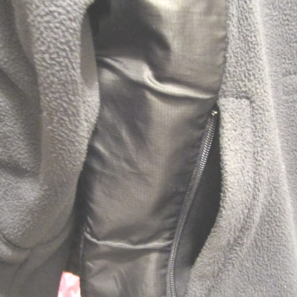 Mondetta Sport jacket- Size S - Picture 4 of 5